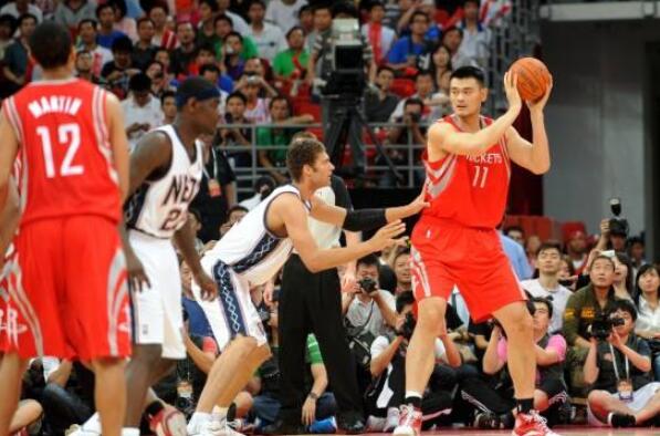 败某位巨星 败某位巨星