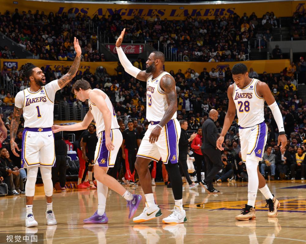 竞争形势复 竞争形势复