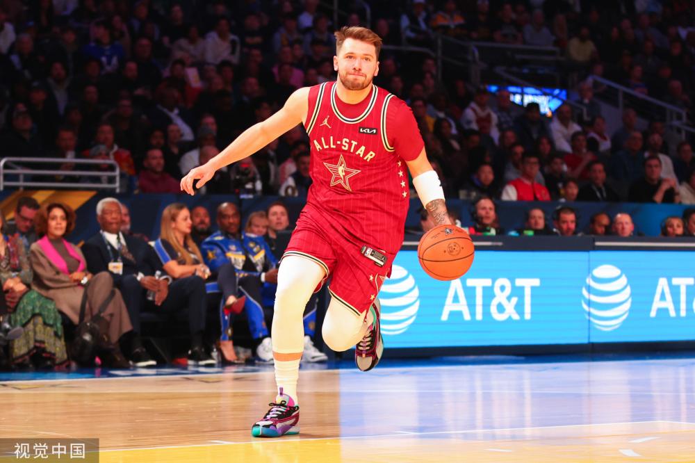 奋斗正当时 奋斗正当时