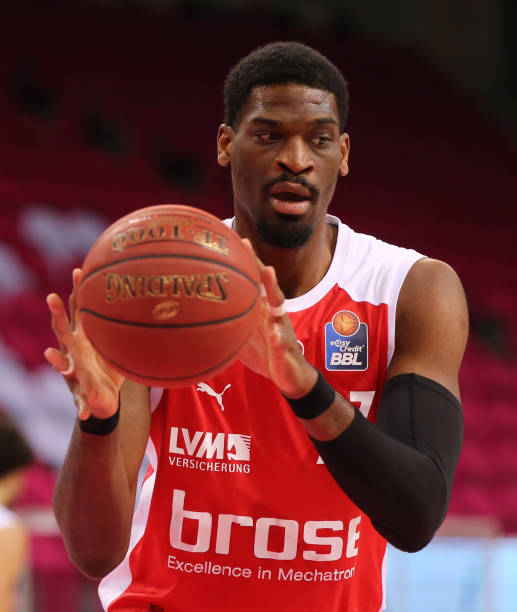 坛的竞争愈 坛的竞争愈